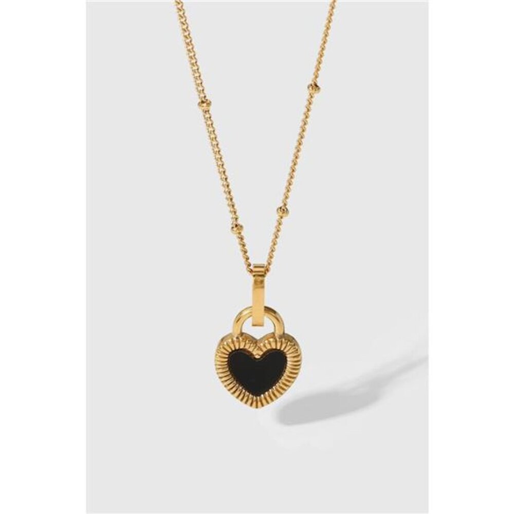 Contrast Heart Pendant Necklace